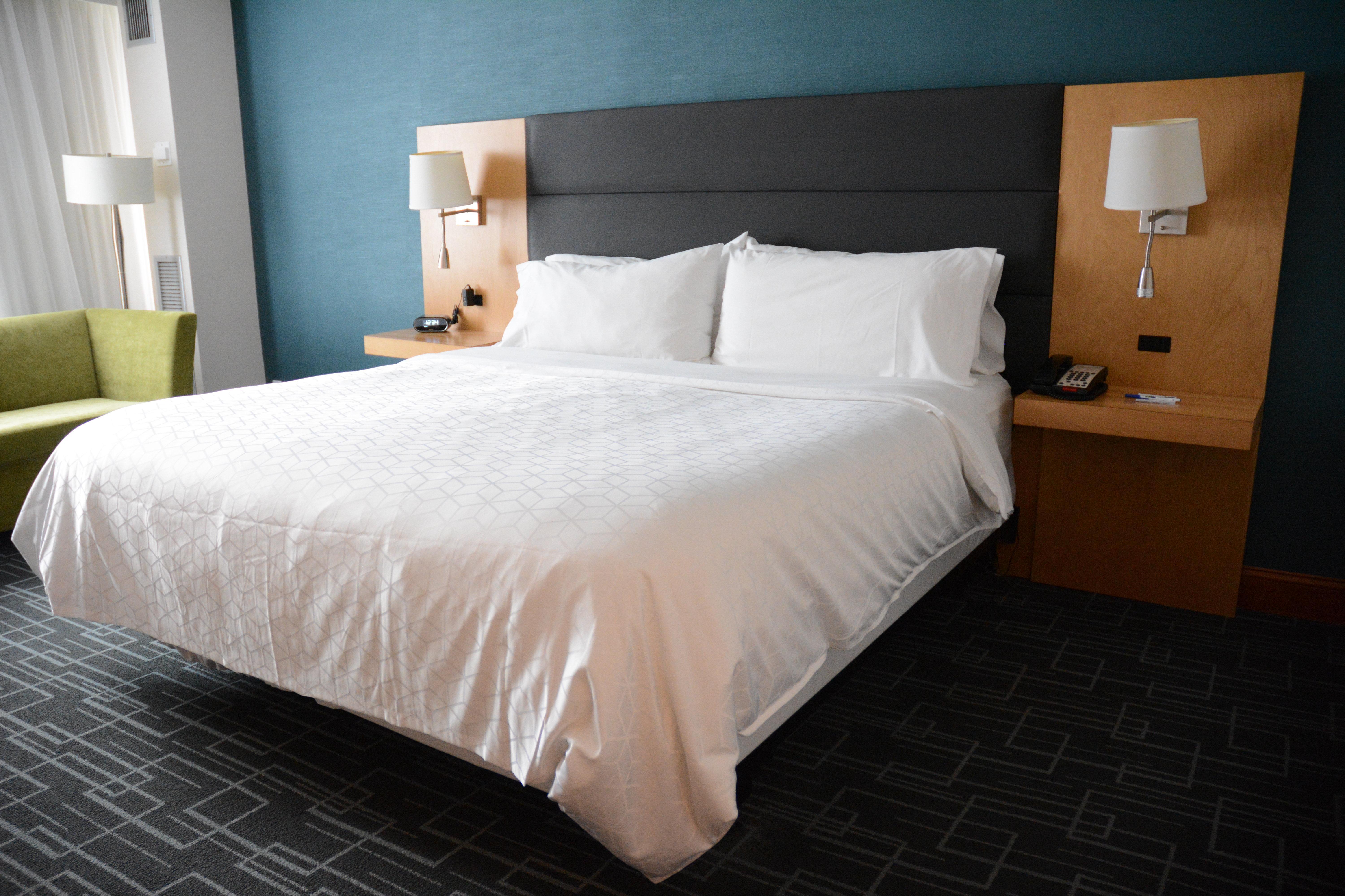 Holiday Inn Express Stamford, An Ihg Hotel Exteriör bild